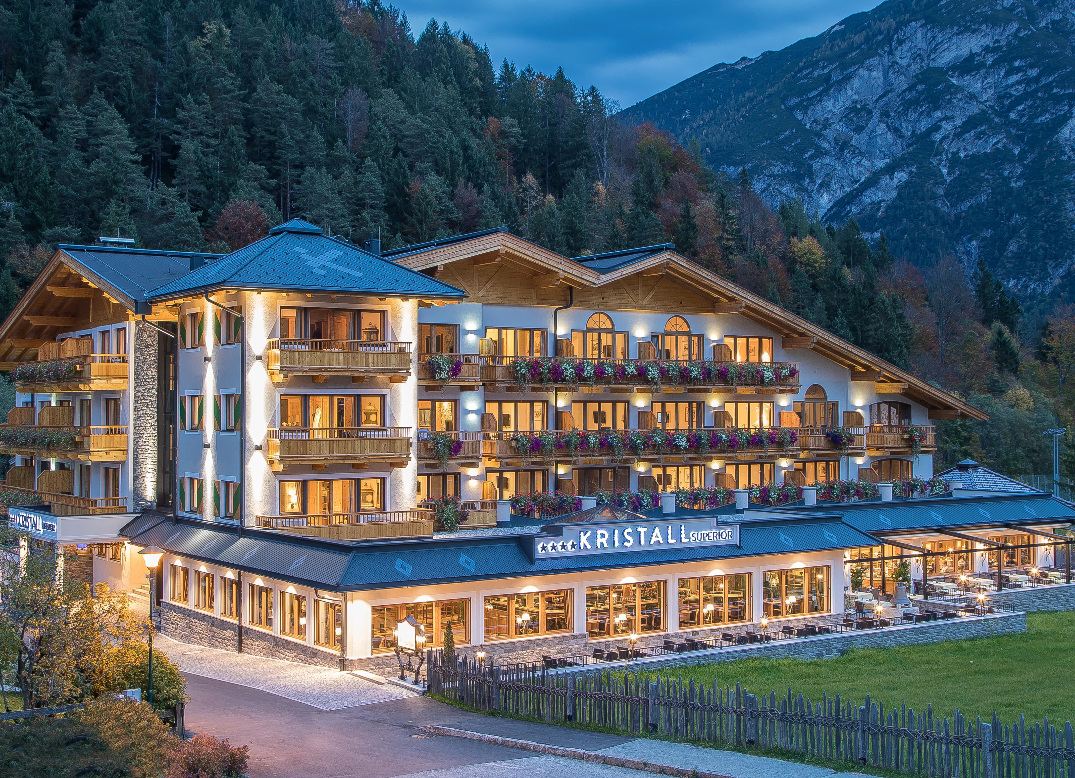 Verwoehnhotel Kristall Pertisau Exterior foto